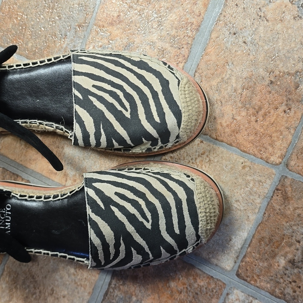 Vince Camuto|‎ Binadee Zebra Animal Print Suede Espadrille Sandals 6.5​ - Picture 5 of 8